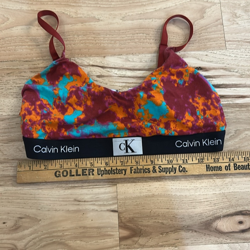 Calvin Klein bralette size xl - Picture 2 of 4